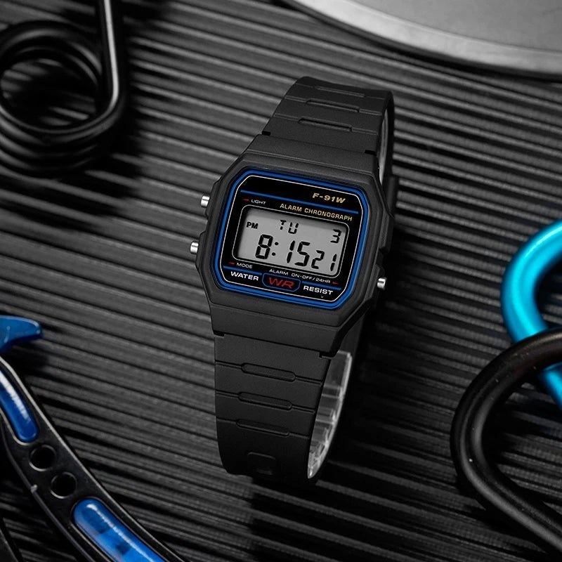 Montre enfant | F - 91W Résistante - Euroshopmédia